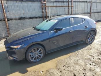  Salvage Mazda 3