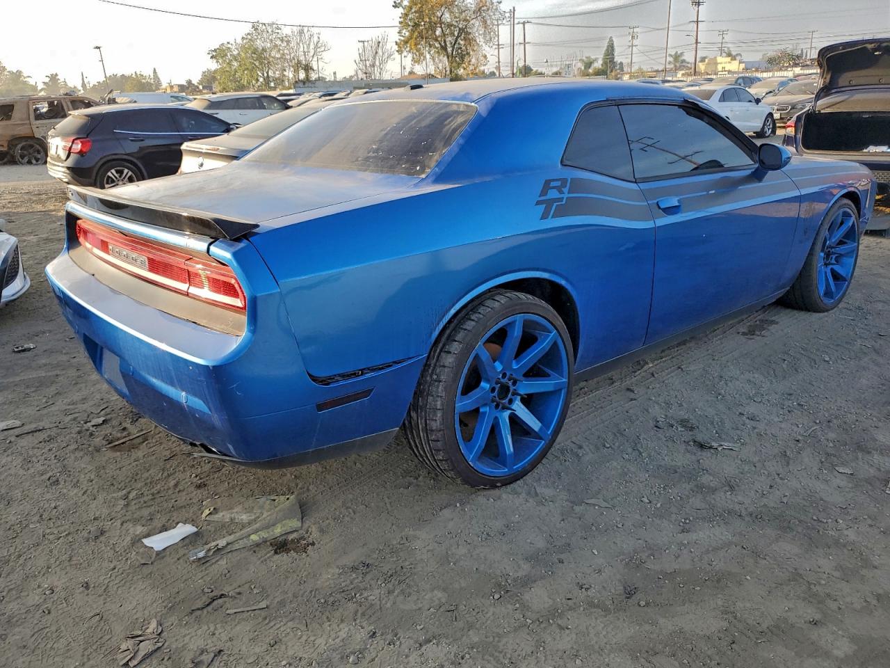 Dodge Challenger R/t Image 12