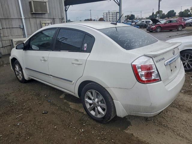 Nissan Sentra 2.0 Image 2