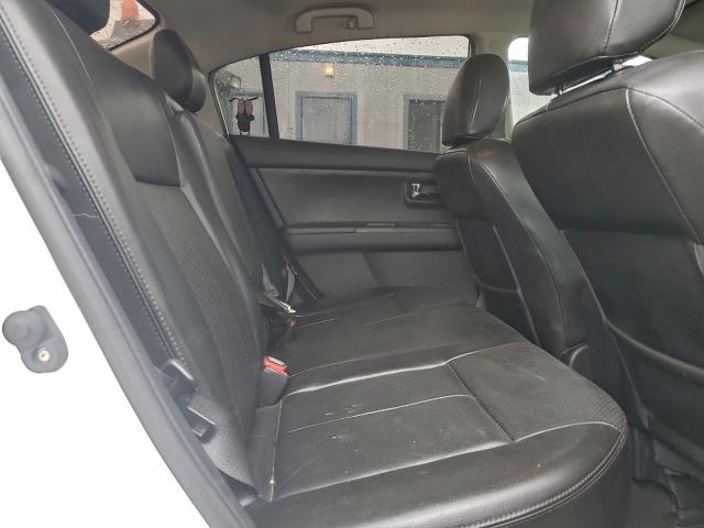 Nissan Sentra 2.0 Image 8