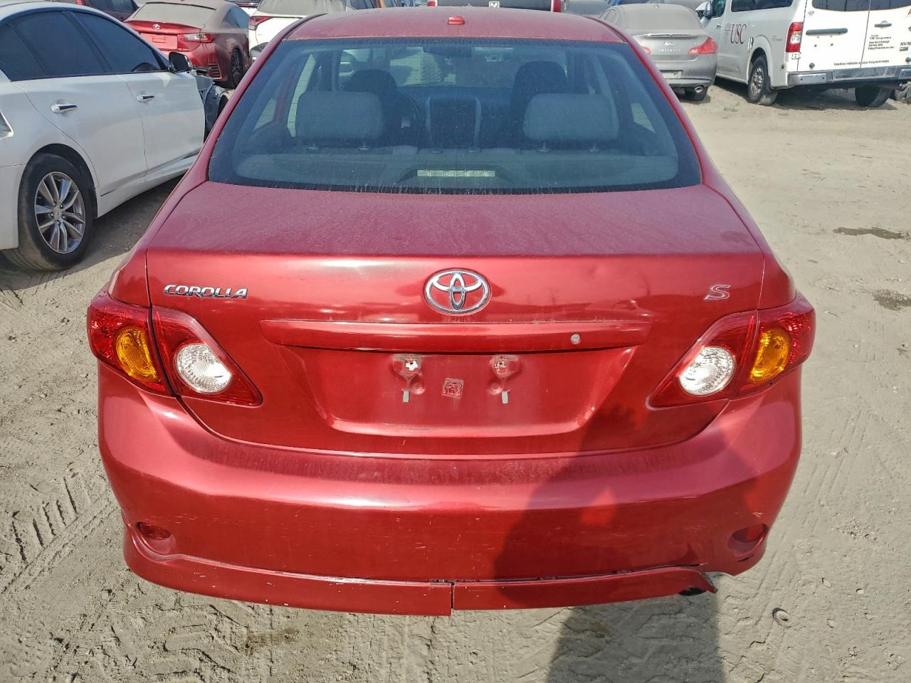 Toyota Corolla Base Image 4