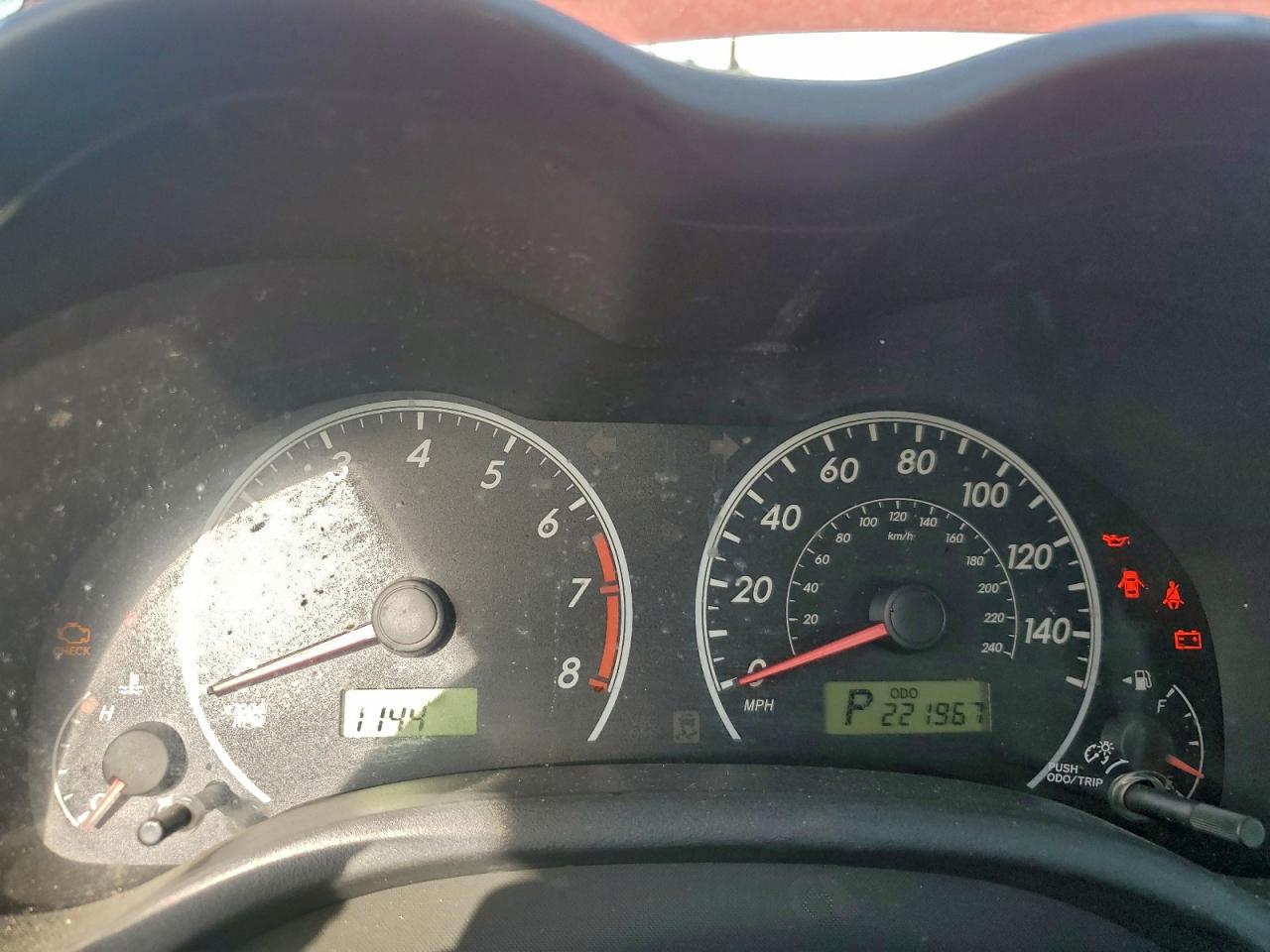 Toyota Corolla Base Image 5