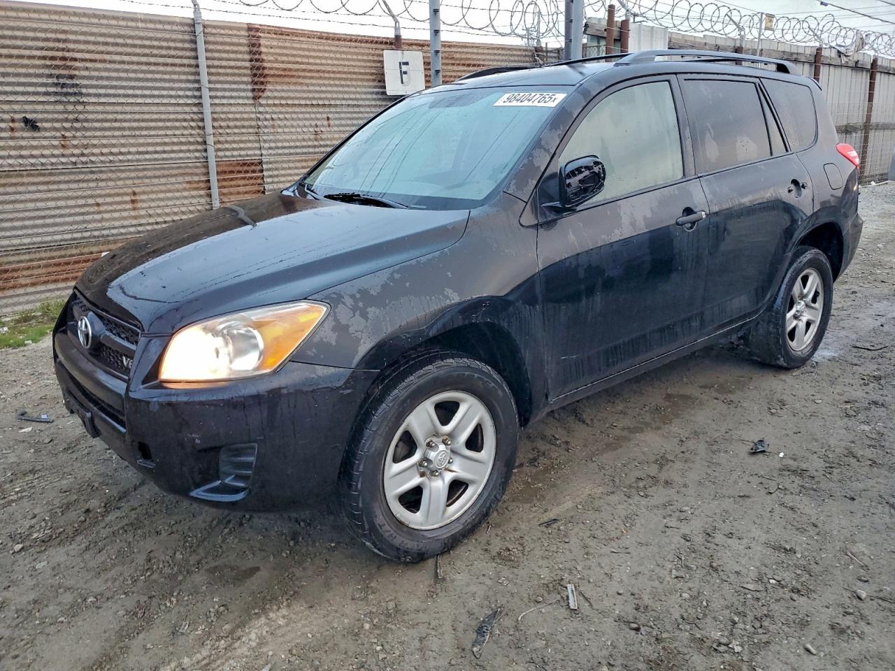 Toyota RAV4 Image 1