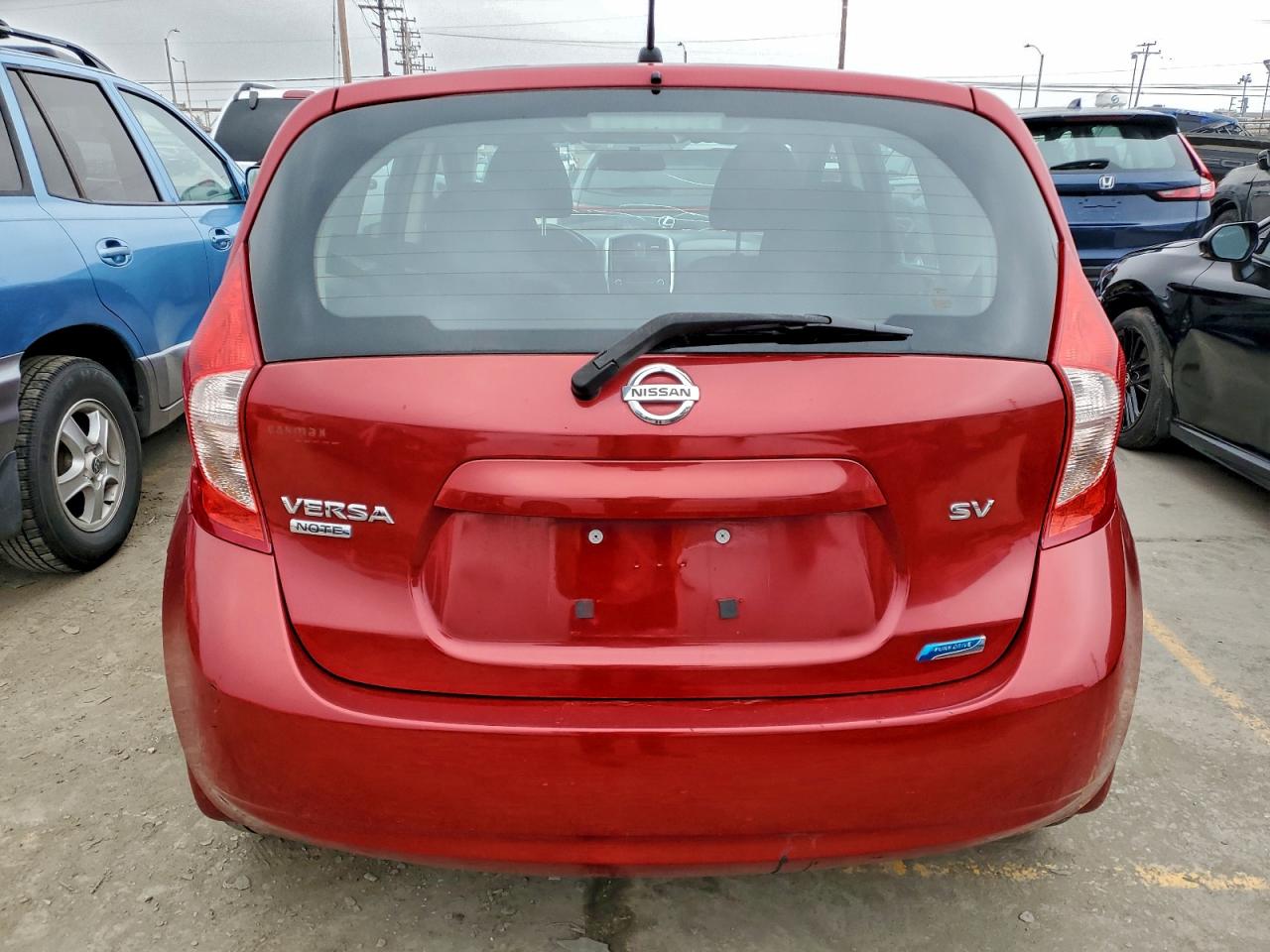 Nissan Versa S Image 5
