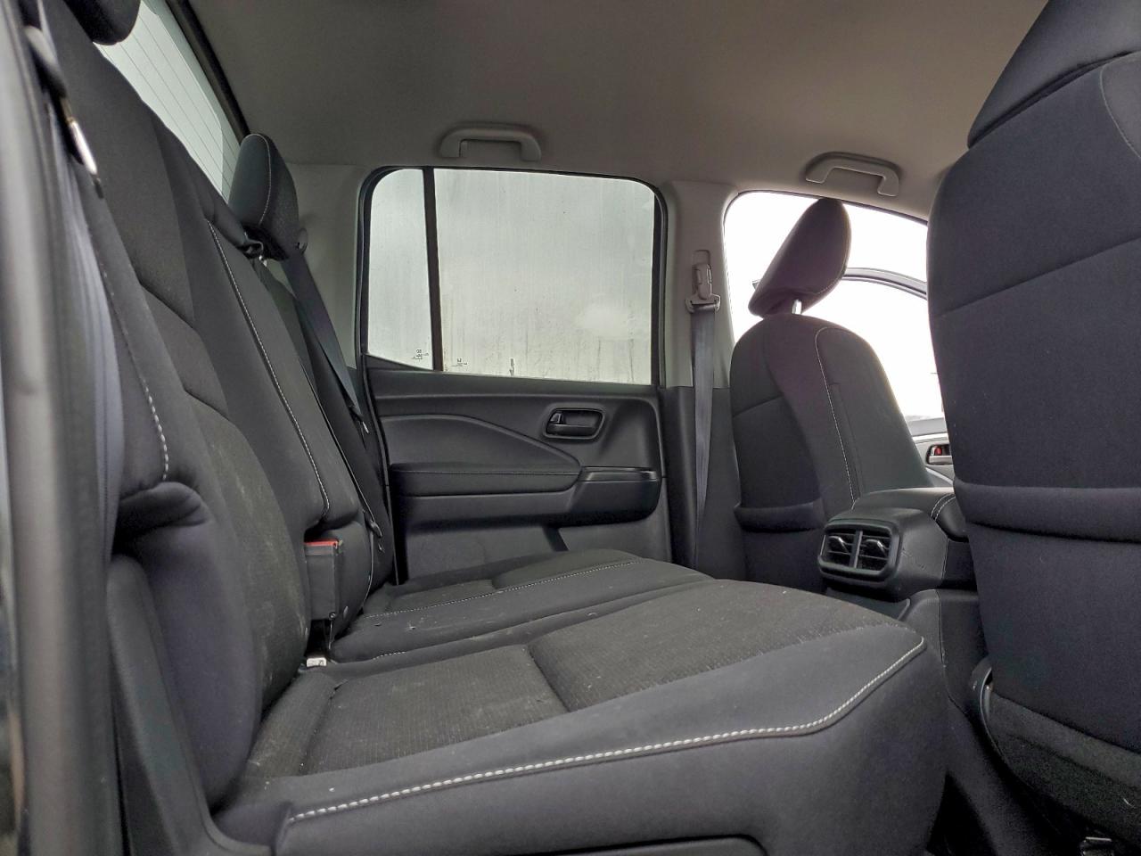 Honda Ridgeline Sport Image 6