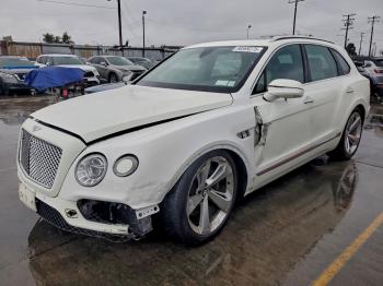  Salvage Bentley Bentayga