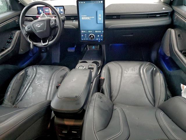 Ford Mustang Premium Image 10