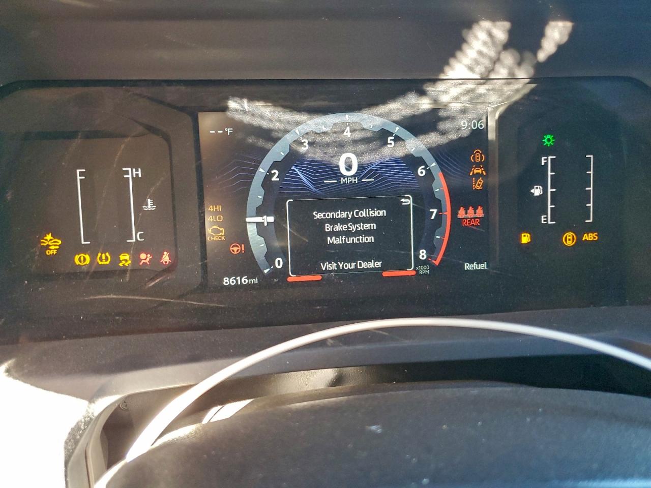 Toyota Tacoma Double Cab Image 8