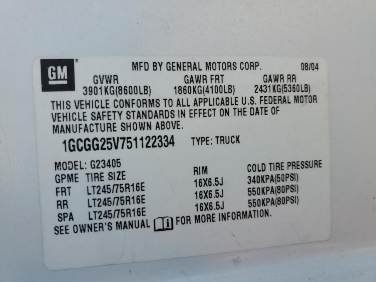 Chevrolet Express Image 8