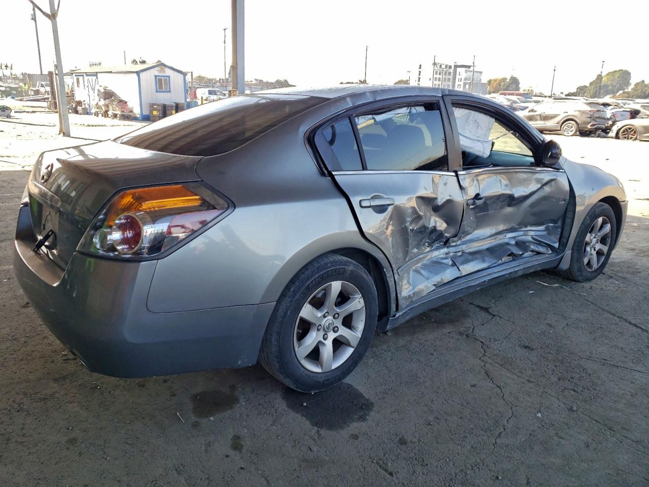 Nissan Altima 2.5 Image 4