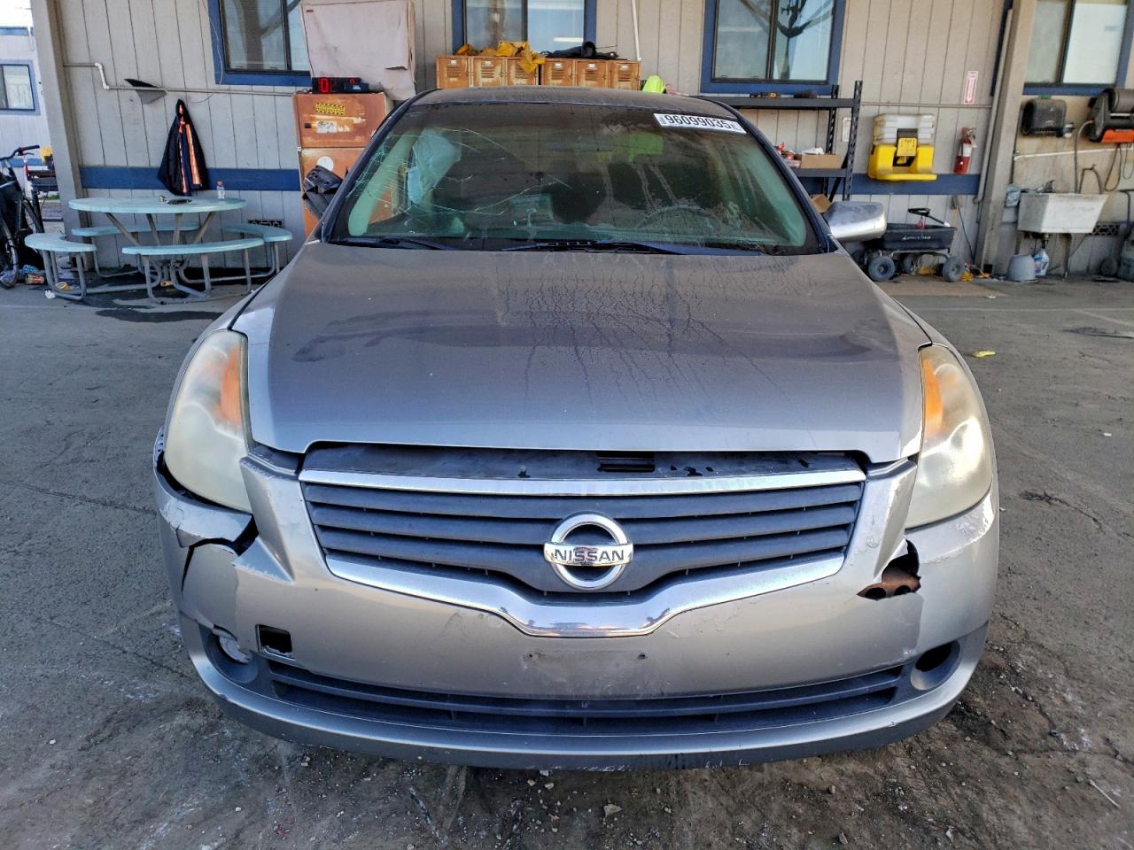Nissan Altima 2.5 Image 9