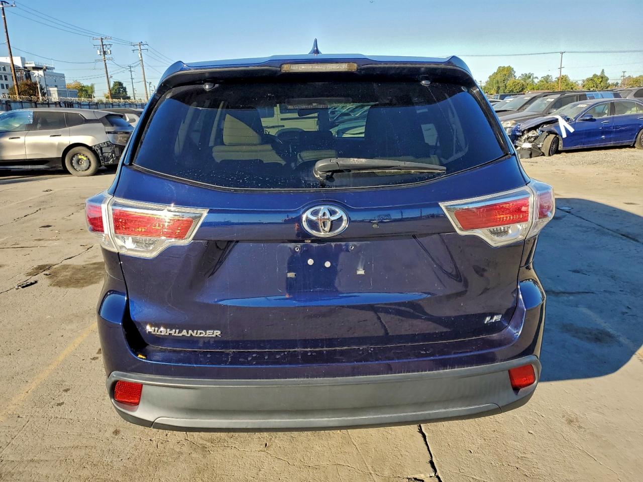 Toyota Highlander Le Image 6