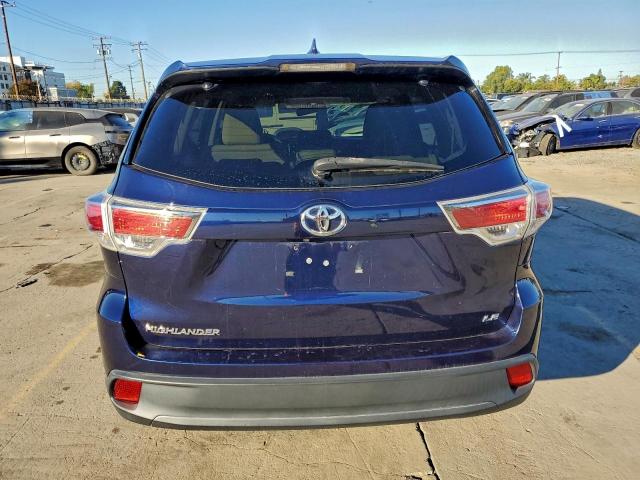 Toyota Highlander Le Image 6