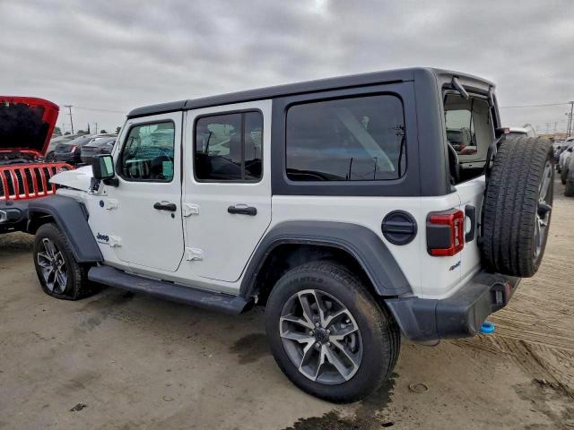 Jeep Wrangler 4xe Image 2