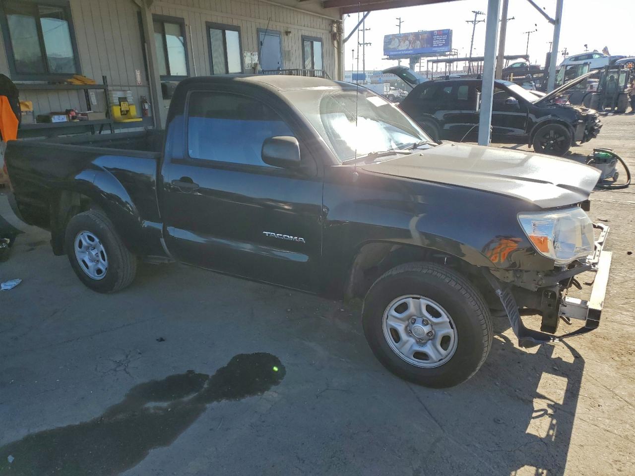 Toyota Tacoma Image 8