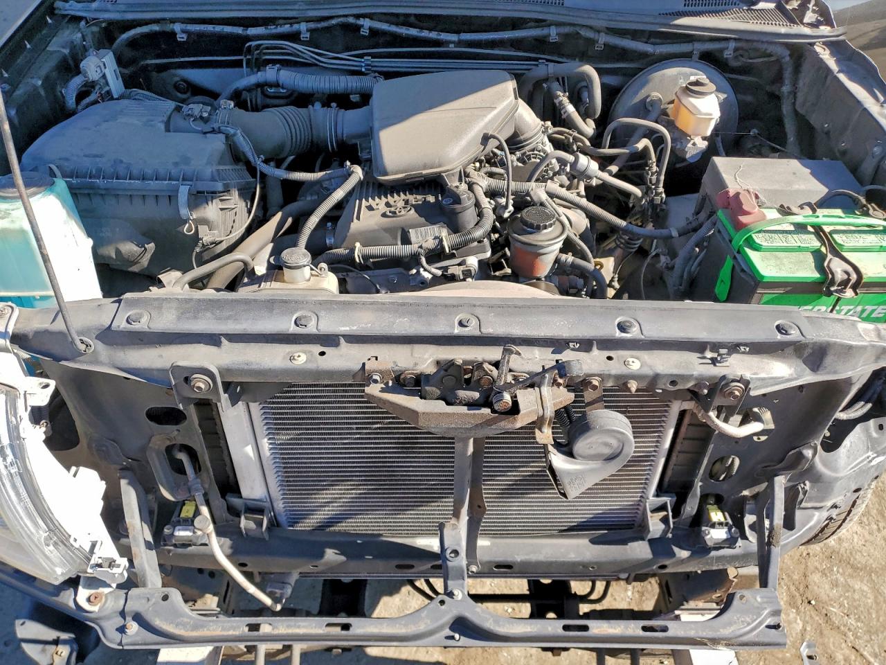 Toyota Tacoma Image 9