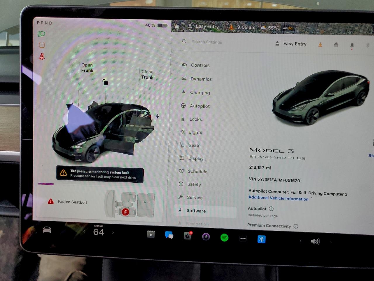 Tesla Model 3 Image 5