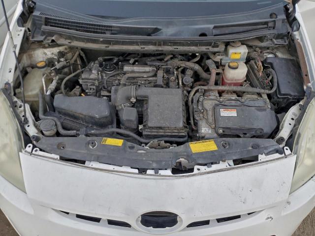 Toyota Prius Image 12