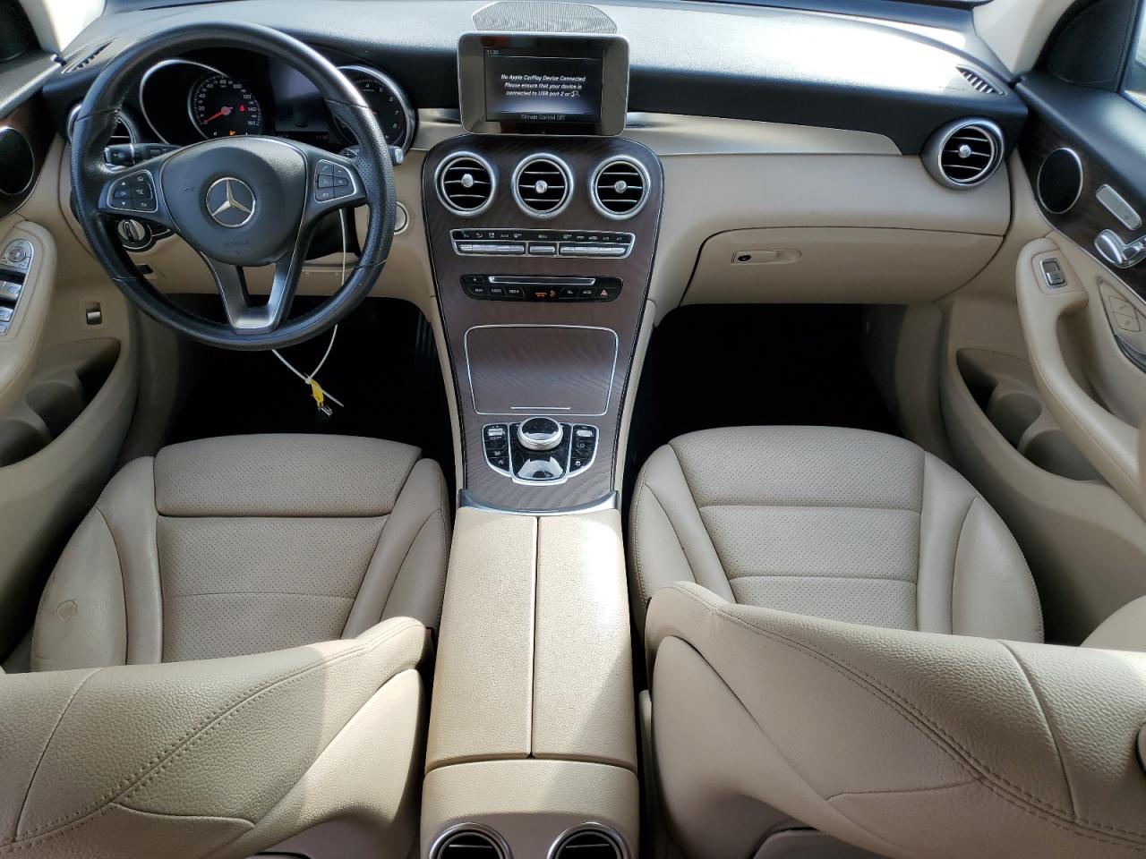 Mercedes-Benz GLC 300 Image 4