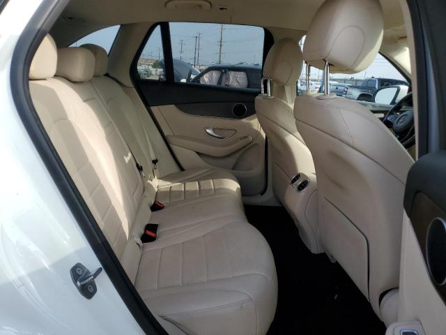 Mercedes-Benz GLC 300 Image 9