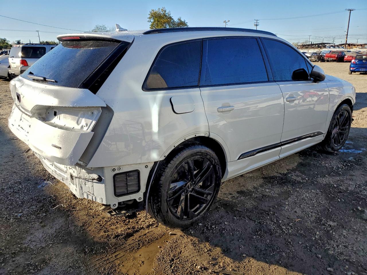 Audi Q7 Prestige Image 3