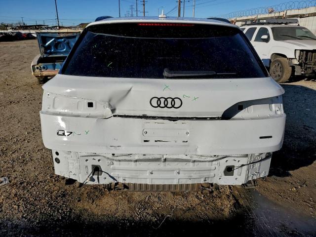 Audi Q7 Prestige Image 4