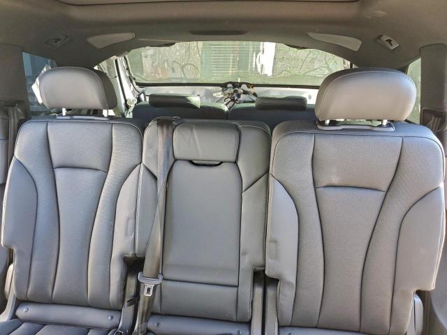 Audi Q7 Prestige Image 9