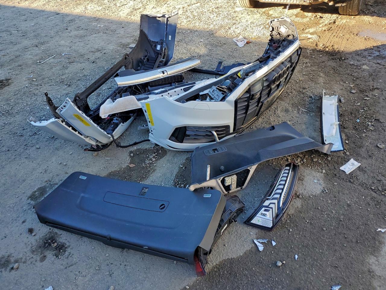 Audi Q7 Prestige Image 13