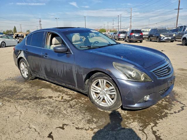 INFINITI G25 Base Image 12