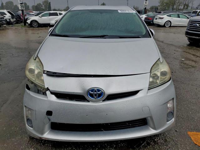 Toyota Prius Image 8