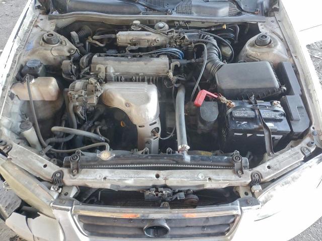 Toyota Camry Ce Image 11