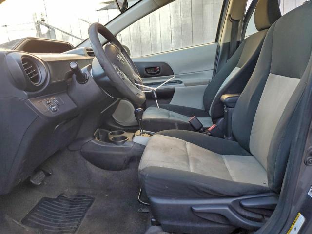 Toyota Prius Image 9