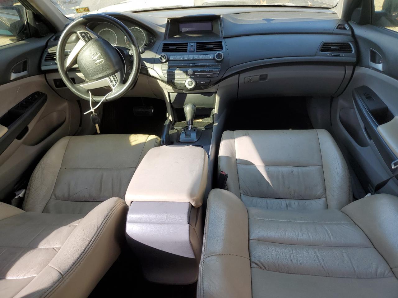 Honda Accord Lx Image 8