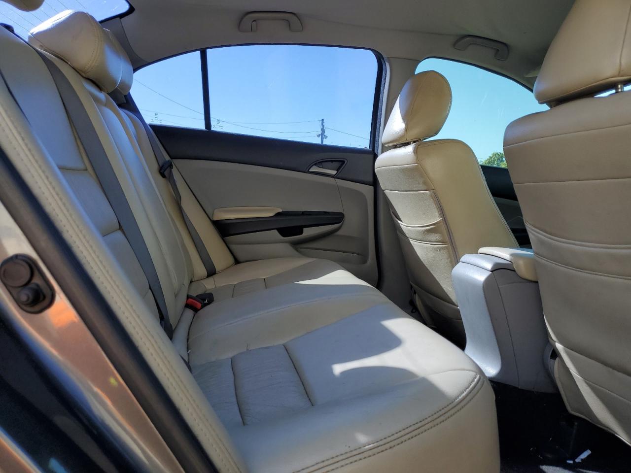 Honda Accord Lx Image 5