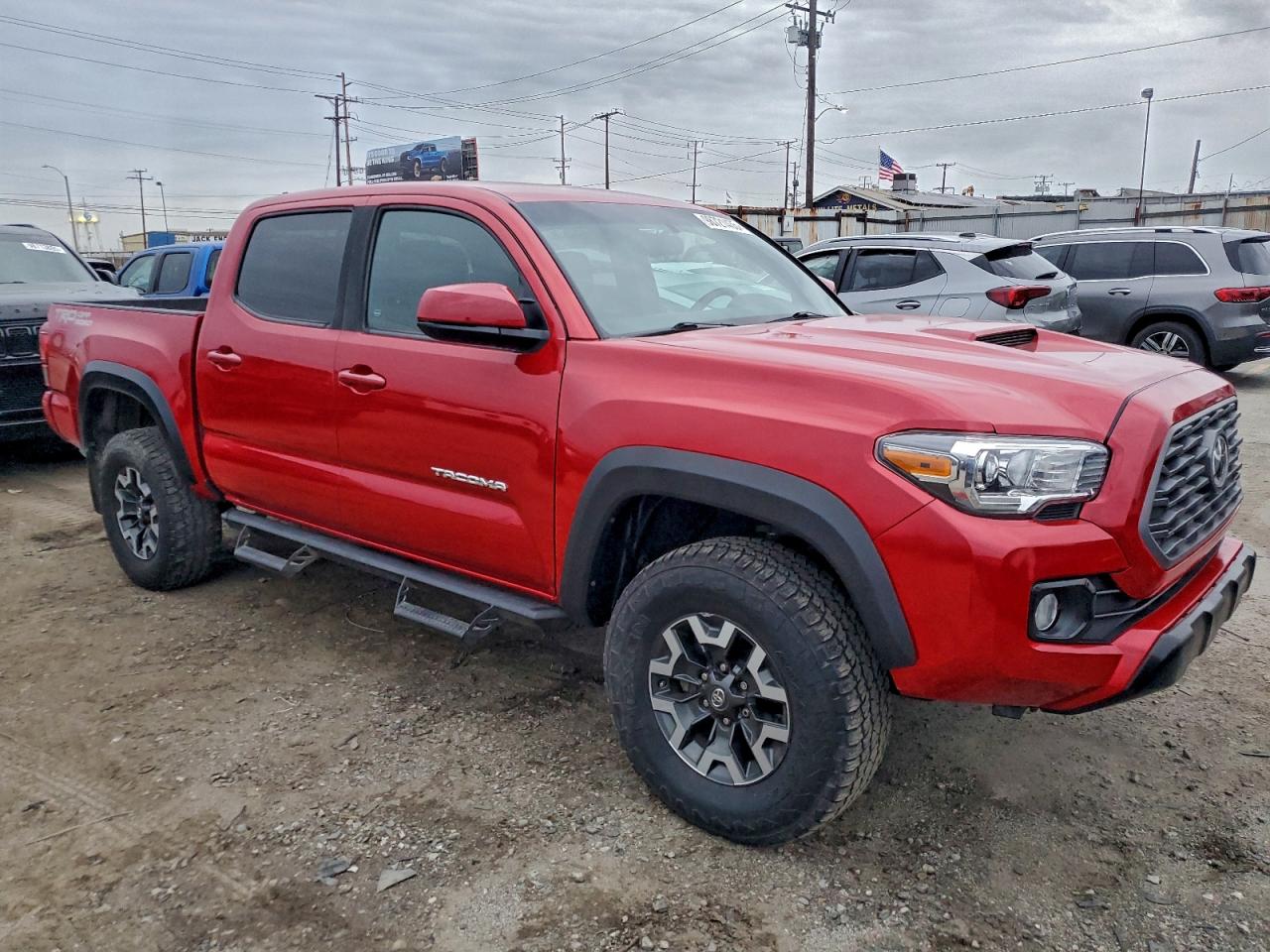 Toyota Tacoma Double Cab Image 4