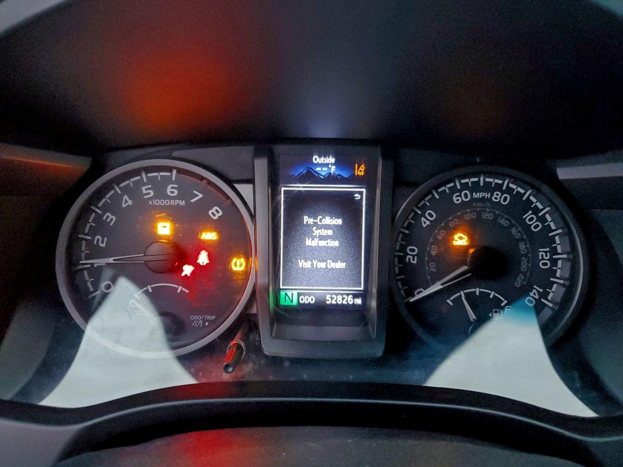 Toyota Tacoma Double Cab Image 2