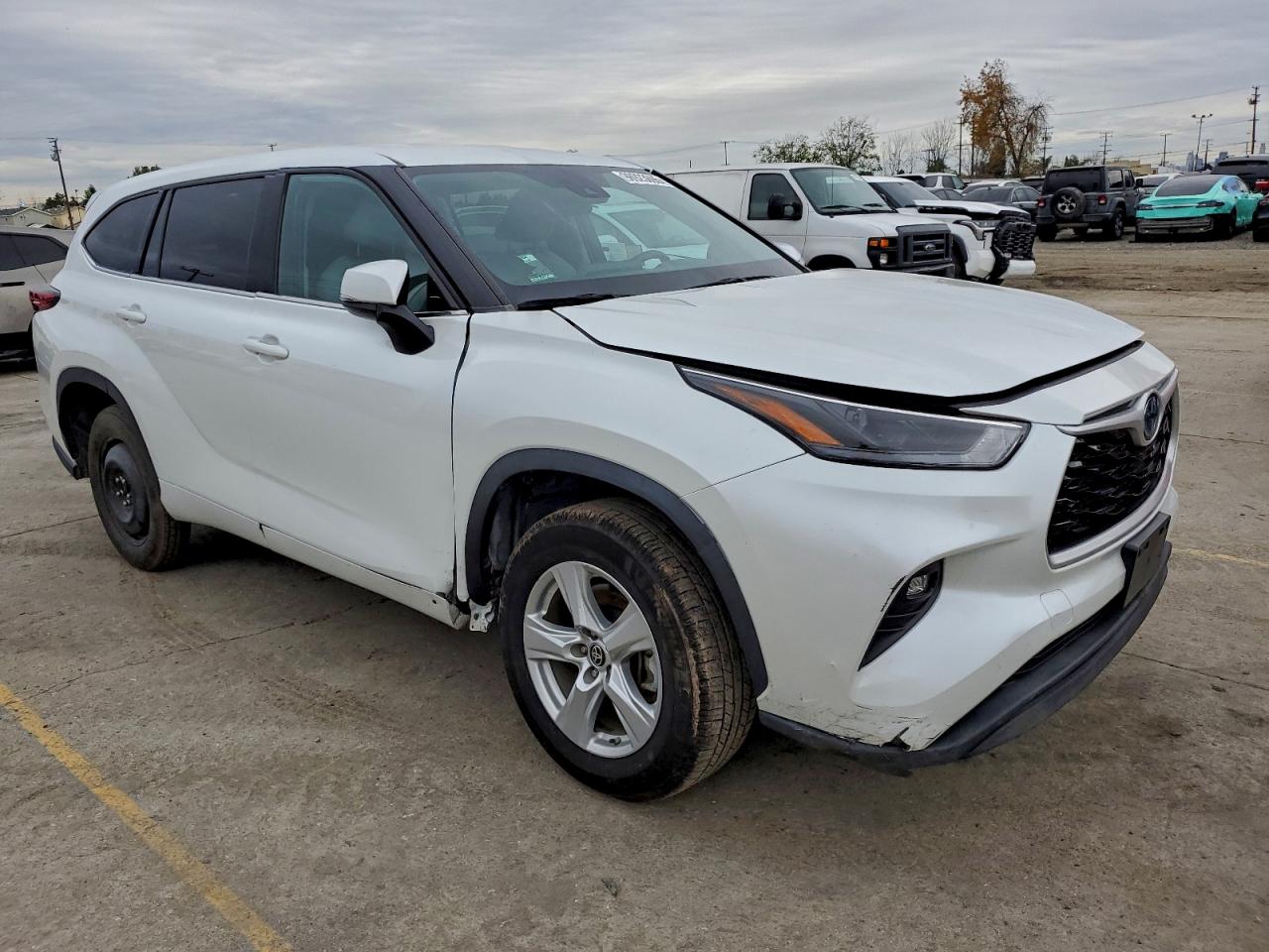 Toyota Highlander Hybrid Le Image 8