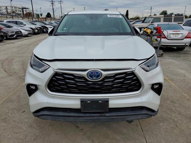 Toyota Highlander Hybrid Le Image 6