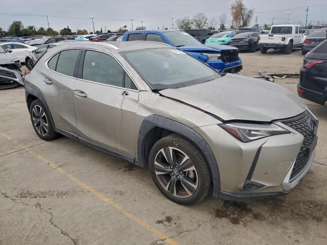 Lexus Ux 250h Base Image 11