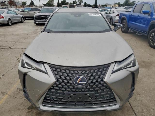 Lexus Ux 250h Base Image 12