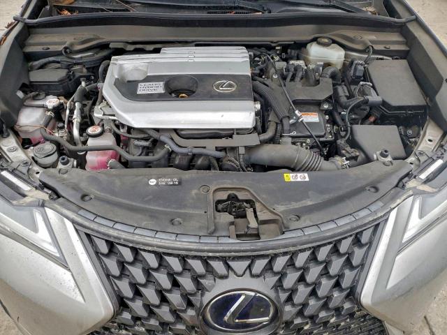Lexus Ux 250h Base Image 8