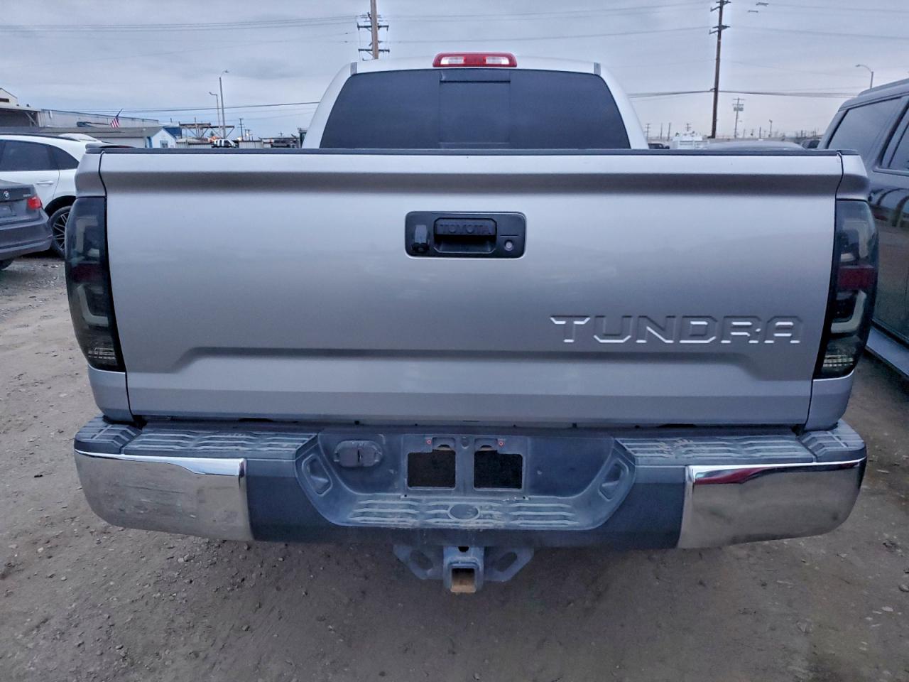 Toyota Tundra Double Cab Sr Image 4
