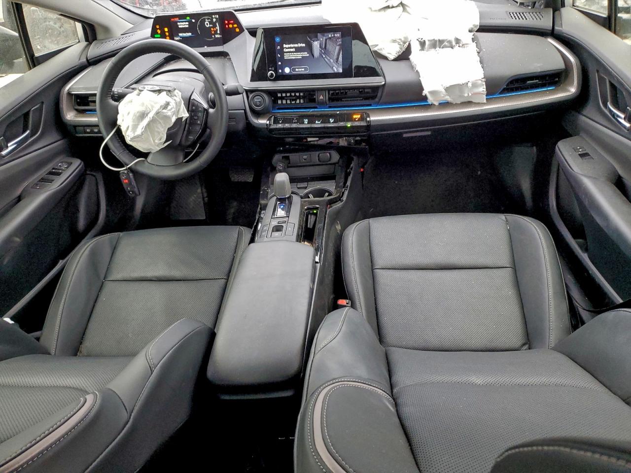 Toyota Prius Le Image 8