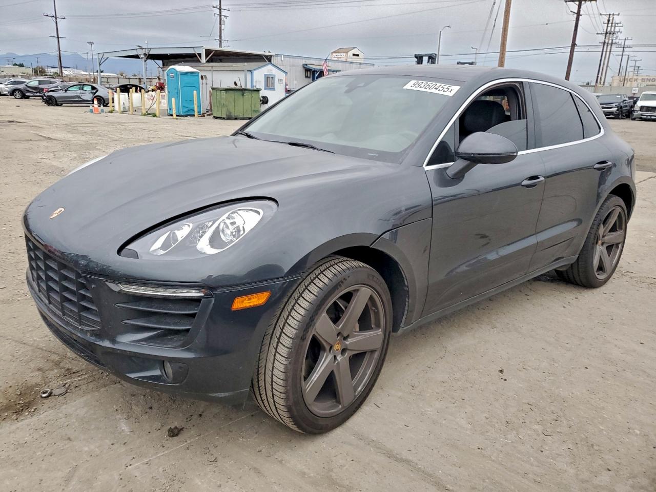 Porsche Macan S Image 1