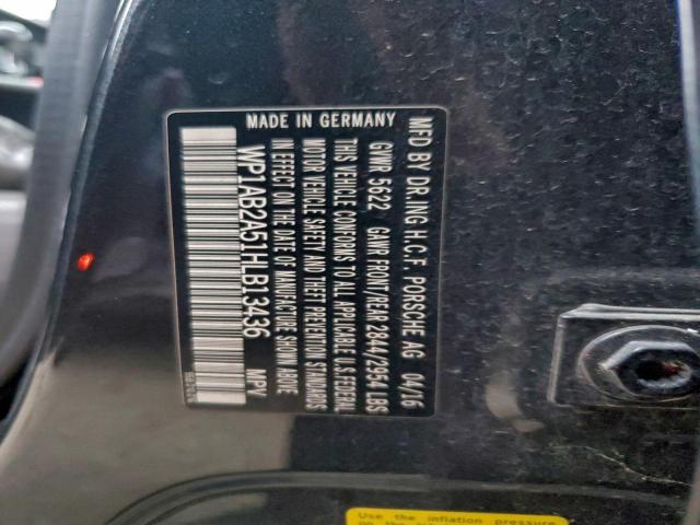 Porsche Macan S Image 13