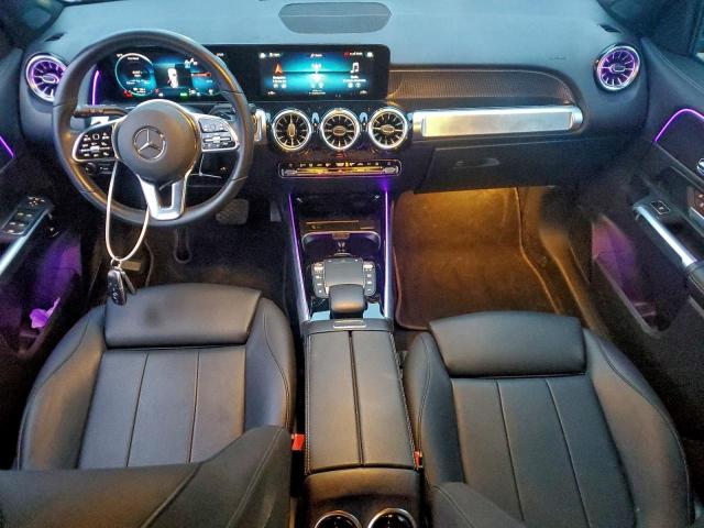 Mercedes-Benz EQB 300 4matic Image 7