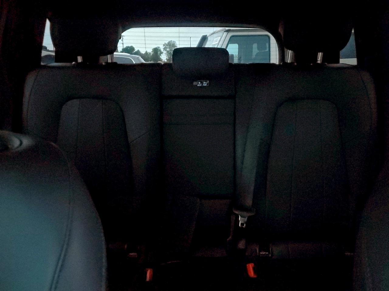 Mercedes-Benz EQB 300 4matic Image 8