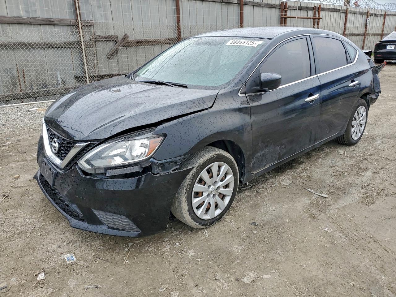 Nissan Sentra S Image 1