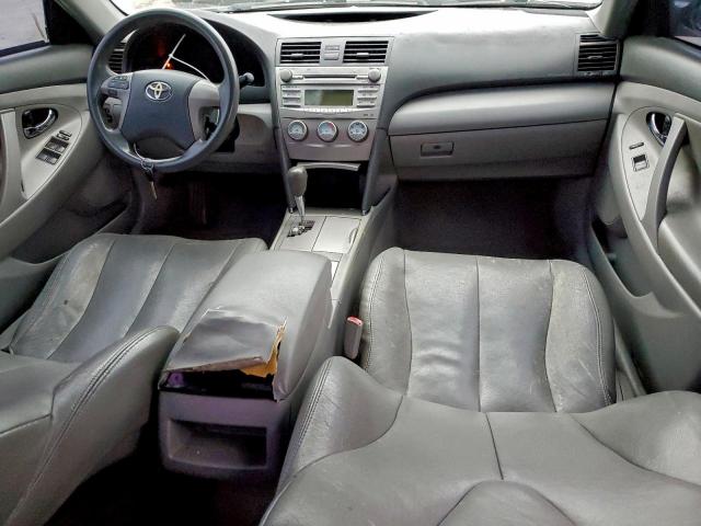 Toyota Camry Base Image 5