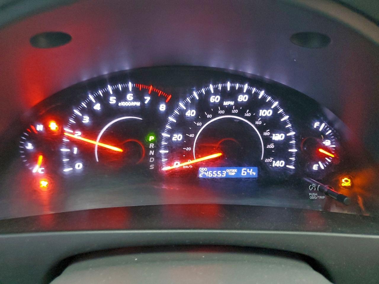 Toyota Camry Base Image 3